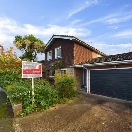 Buy this 4 bed house on Alderney Gardens in Broadstairs, CT10 2TS