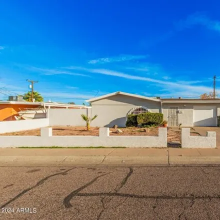 Buy this 3 bed house on 6206 West Clarendon Avenue in Phoenix, AZ 85033