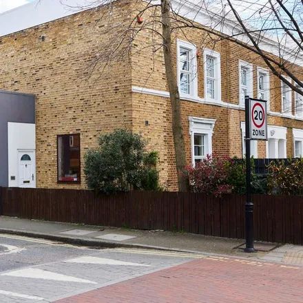 Rent this 1 bed apartment on 14 Peckham Hill Street in London, SE15 6BN