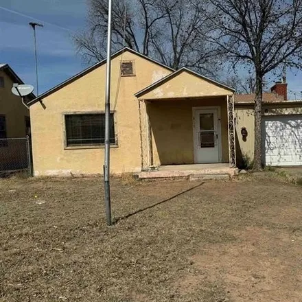 Buy this 1 bed house on 874 Missouri Avenue in Artesia, NM 88210