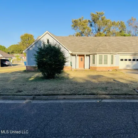 Buy this 4 bed house on 7428 Bridgewater Drive in Southaven, MS 38671