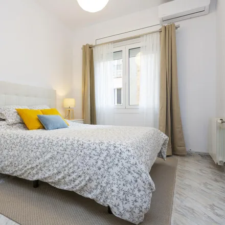 Rent this 2 bed apartment on Carrer de los Castillejos in 275, 08001 Barcelona