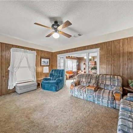 Image 4 - 144 Avenue E, Rosebud, Falls County, TX 76570, USA - House for sale