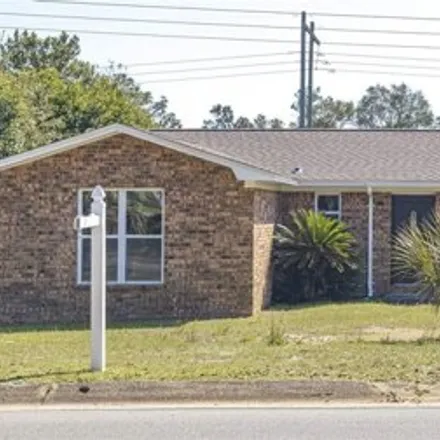 Buy this 4 bed house on 6899 Oakcliff Road in Avondale, Escambia County