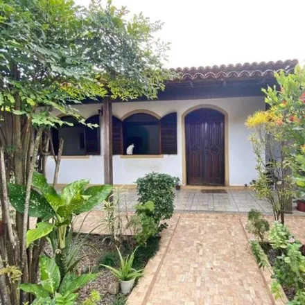 Buy this 5 bed house on Travessa Particular in São Lourenço, Niterói - RJ