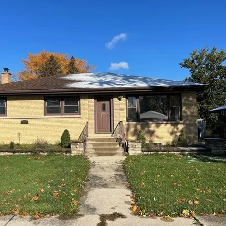 Buy this 3 bed house on 908 East 167th Place in South Holland, IL 60473