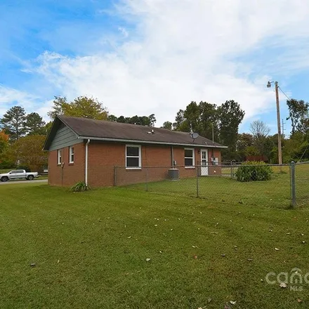 Image 8 - 198 Woody Grove Road, Hemby Bridge, NC 28079, USA - House for sale