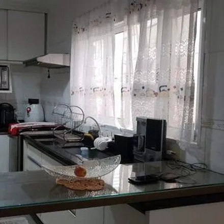 Buy this 3 bed apartment on Rua Tobias Barreto in Jardim Ana Maria, Santo André - SP