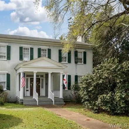 Image 2 - 1001 South Street, Greensboro, Hale County, AL 36744, USA - House for sale
