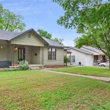 Image 2 - 925 North 44th Street, Waco, TX 76710, USA - House for sale
