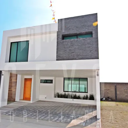 Buy this 1studio house on Camino a Ocotitlán in 52166 Toluca, MEX
