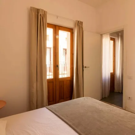 Image 8 - Passatge de la Virreina, 8, 08001 Barcelona, Spain - Apartment for rent