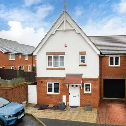 Buy this 4 bed duplex on Offord Grove in Leavesden, WD25 7NF