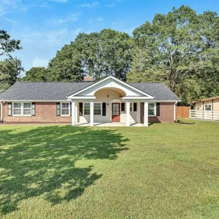 Buy this 3 bed house on 1 Kennedy Dr in Greenville, South Carolina