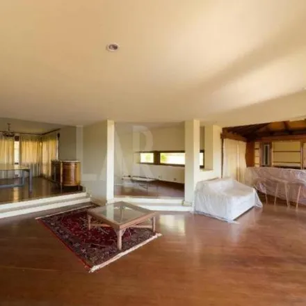 Rent this 5 bed house on Avenida Professor Cristovam dos Santos in Belvedere, Belo Horizonte - MG