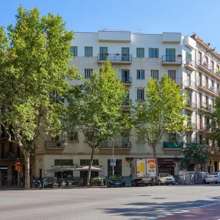 Image 2 - Carrer de la Diputació, 40, 08001 Barcelona, Spain - Apartment for rent