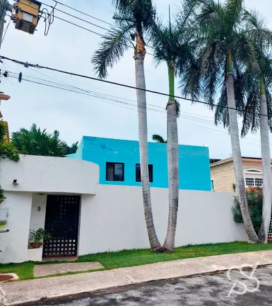 Buy this 5 bed house on Cancún in Benito Juárez, Mexico