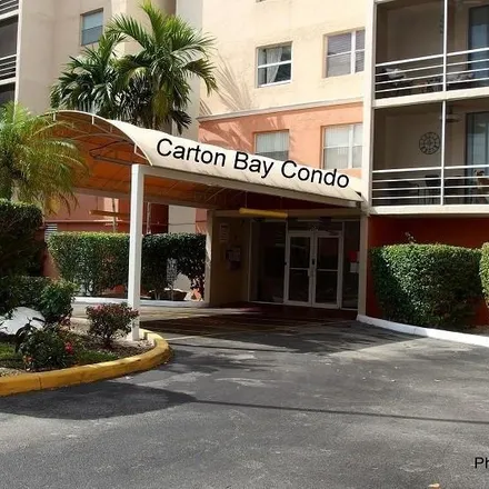 Buy this 2 bed condo on 2821 Northeast 163rd Street in North Miami Beach, FL 33160