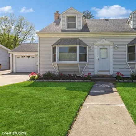 Buy this 3 bed house on 760 South La Londe Avenue in Lombard, IL 60148
