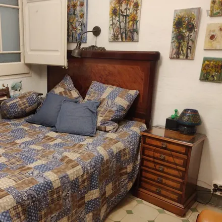 Rent this 4 bed room on Carrer de la Diputació in 28, 08001 Barcelona