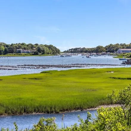 Image 2 - 94 Uncle Alberts Drive, Chatham, MA 02633, USA - House for sale