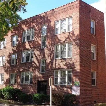 Rent this 2 bed apartment on 912 Spotswood Avenue in Norfolk, VA 23517
