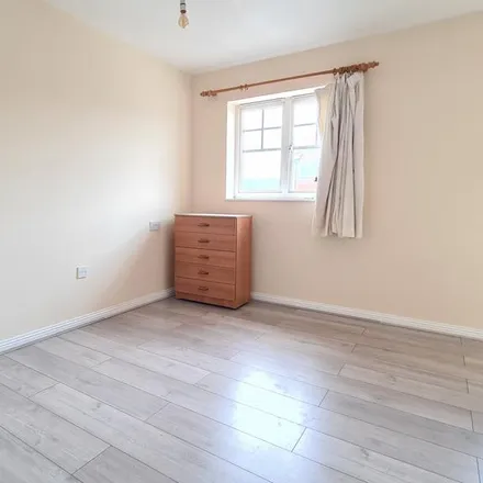 Image 5 - unnamed road, London, TW4 5EU, United Kingdom - Townhouse for rent