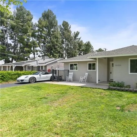 Image 2 - 16612 Cohasset Street, Los Angeles, CA 91406, USA - House for sale