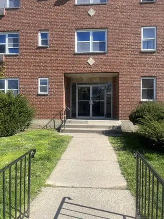 Buy this 2 bed condo on 24 Merrill Street in Hartford, CT 06106