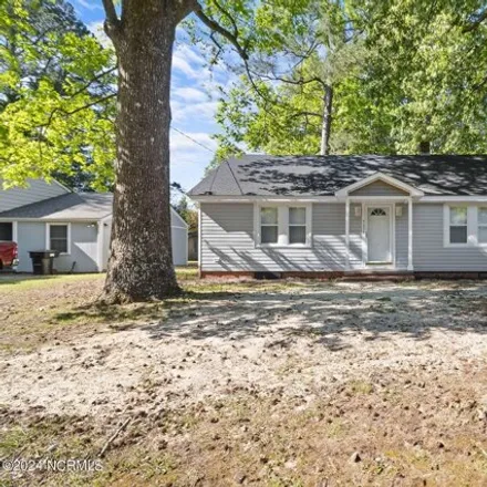 Buy this 3 bed house on 1317 South Williams Circle in Elizabeth City, NC 27909