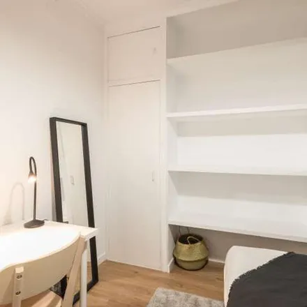 Rent this 8 bed apartment on Calle de Barbieri in 1, 28004 Madrid