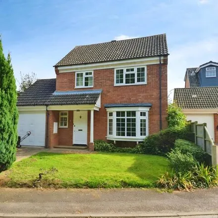 Buy this 3 bed house on Sanders Close in Kempston, MK42 8RX