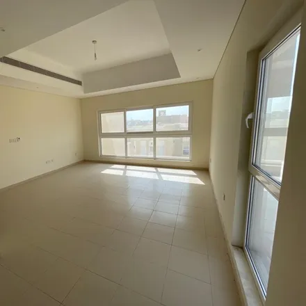 Rent this 4 bed house on Oud Al Muteena