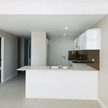 Image 3 - Koi Apartments, 45-47 Peel Street, Canley Heights NSW 2166, Australia - Apartment for rent