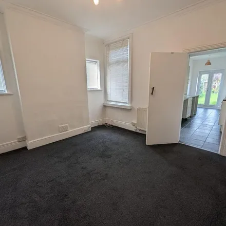 Rent this 3 bed apartment on 49 Church Lane in Coventry, CV2 4AJ