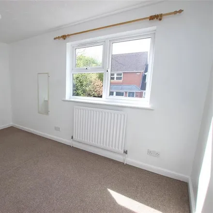 Image 7 - Balmore Wood, Luton, LU3 4EP, United Kingdom - Townhouse for rent