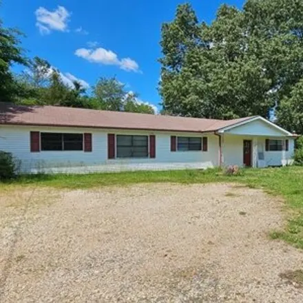 Buy this 4 bed house on Pleasant Hill Road in Carroll County, TN