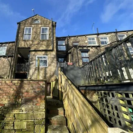Buy this 3 bed townhouse on Holy Trinity in Church Street East, Lees