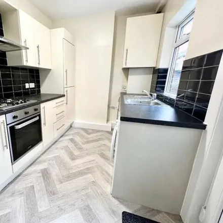 Rent this 4 bed house on 395 Ecclesall Road in Sheffield, S11 8PE