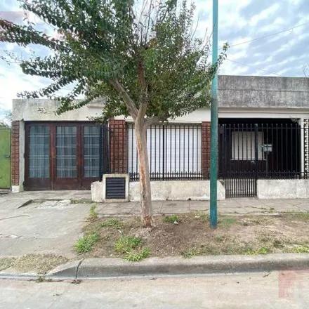 Image 2 - 429 - Patricios 2376, Partido de Luján, 6700 Luján, Argentina - House for rent