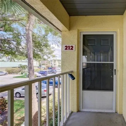 Image 4 - 112th Street North, Oakhurst Shores, Pinellas County, FL 33772, USA - Condo for sale
