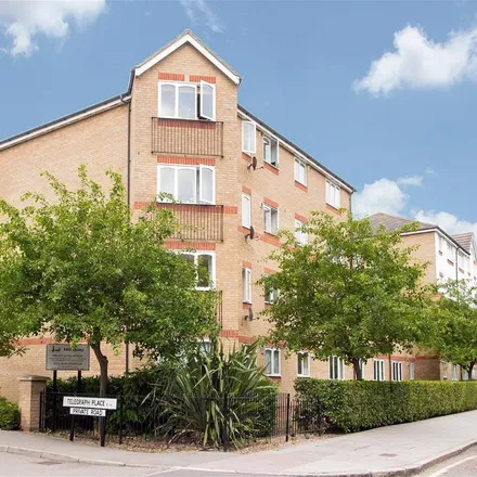 Rent this 1 bed apartment on 172-202 Telegraph Place in London, E14 9XE
