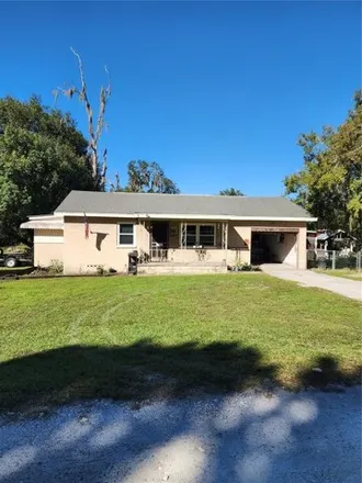 Buy this 2 bed house on 5977 Southeast 118th Street in Marion County, FL 34420