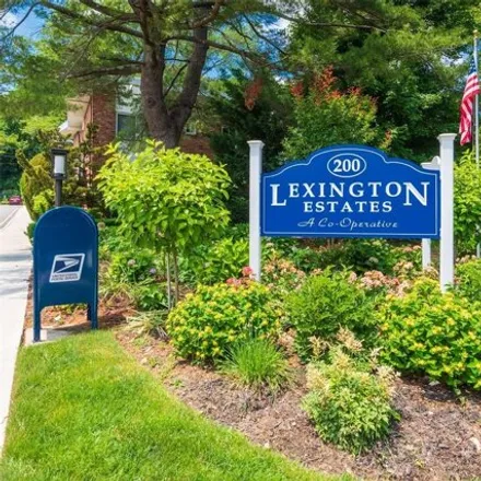 Image 1 - unnamed road, Oyster Bay, NY 11771, USA - Apartment for sale