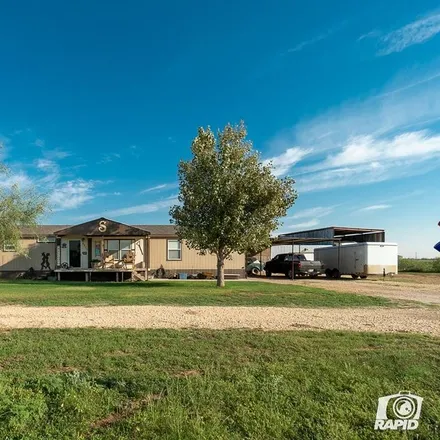Image 1 - 1398 East 14th Street, Crane, TX 79731, USA - House for sale