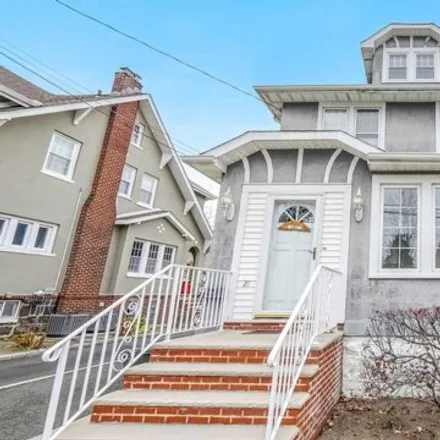 Buy this 3 bed house on 21 Lincoln Avenue in Grantwood, Cliffside Park
