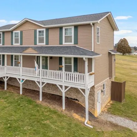 Buy this 6 bed house on 5636 Alum Spring Road in Bella Vista, Pulaski County
