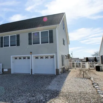 Buy this 3 bed house on 114 Caldwell Road in Pebble Beach, Ocean Township