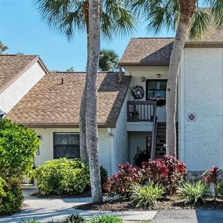 Buy this 3 bed condo on 726 Bird Bay Drive West in Venice, FL 34285