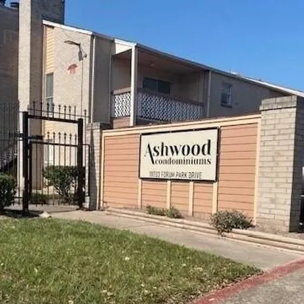 Rent this 1 bed condo on 10293 Forum Park Drive in Houston, TX 77036